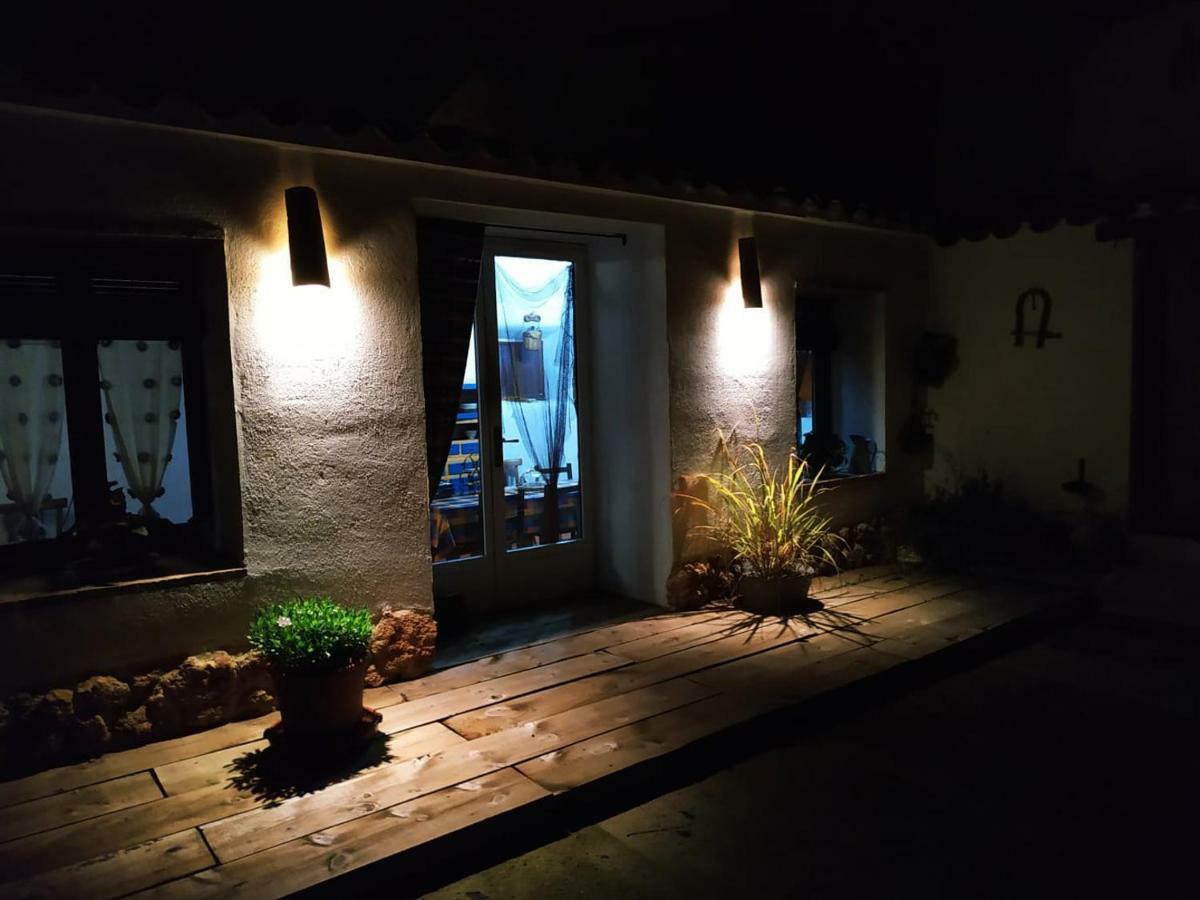 La Mimosa Villa Carcastillo Bagian luar foto